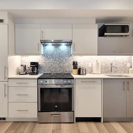 Lovely 3 Bedrooms In University Of トロント エクステリア 写真