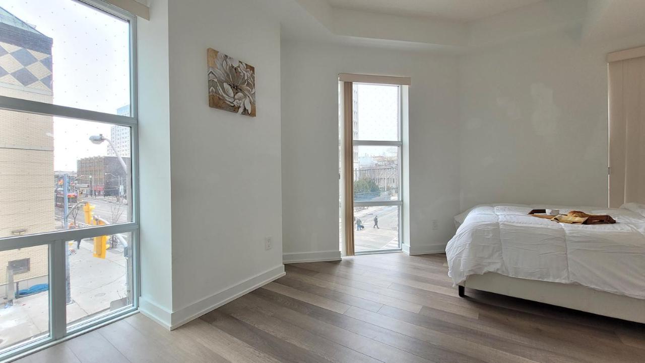 Lovely 3 Bedrooms In University Of トロント エクステリア 写真