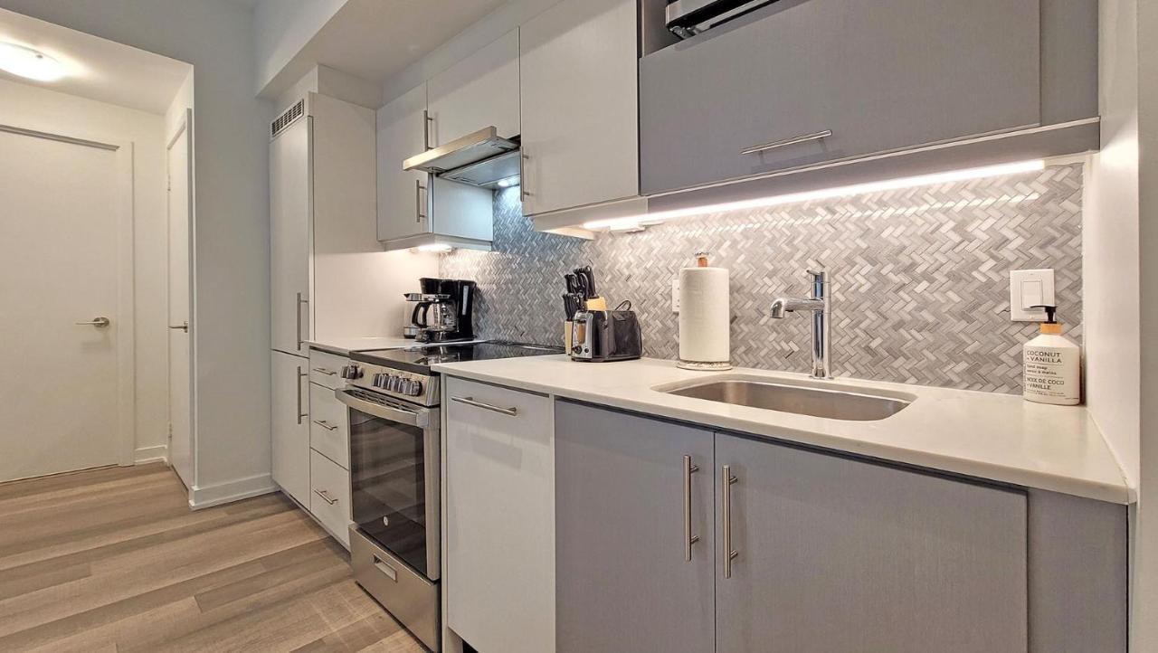 Lovely 3 Bedrooms In University Of トロント エクステリア 写真