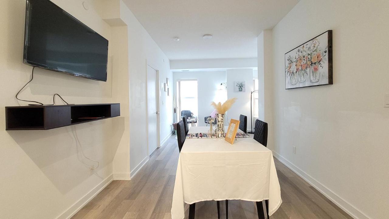 Lovely 3 Bedrooms In University Of トロント エクステリア 写真