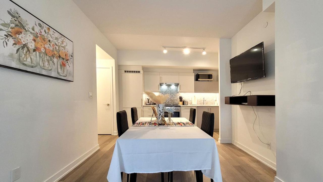 Lovely 3 Bedrooms In University Of トロント エクステリア 写真